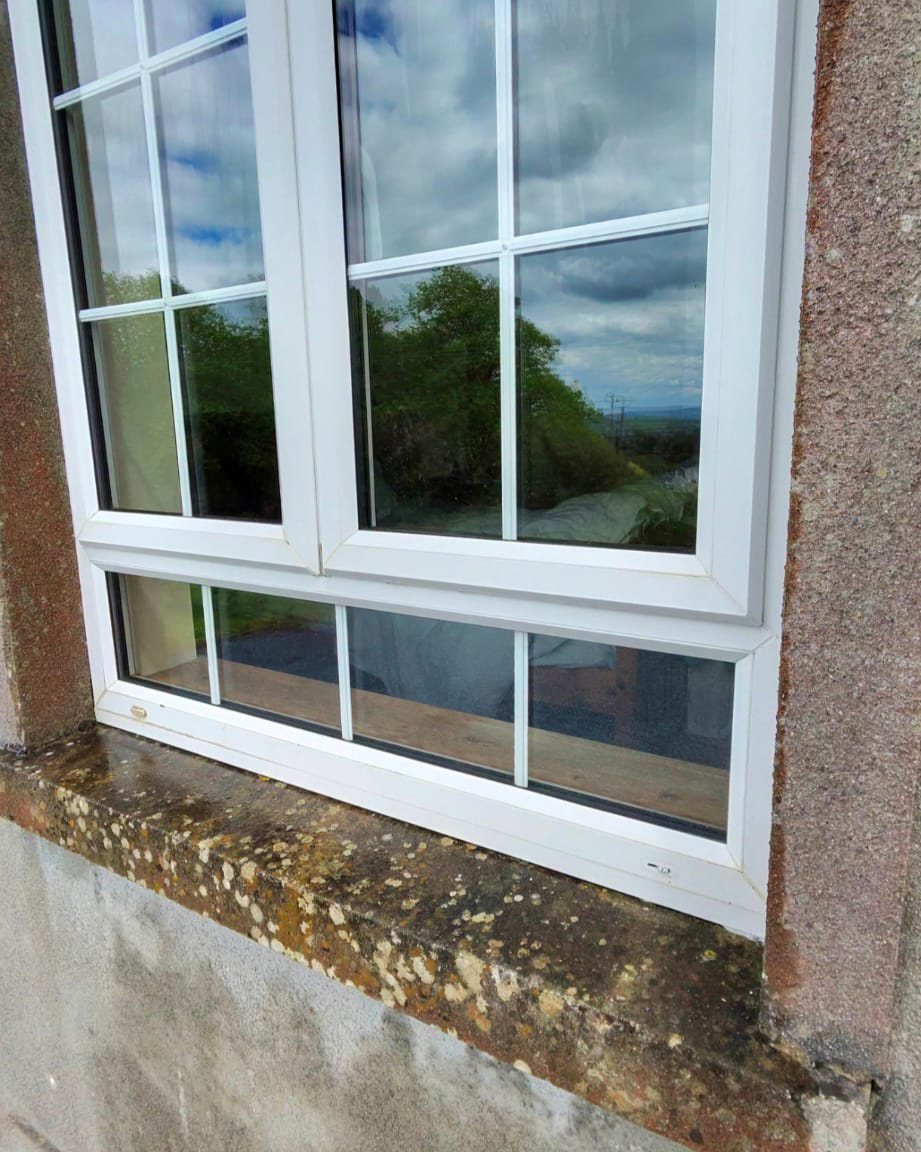 Sparkling clean Georgian-style windows after cleaning